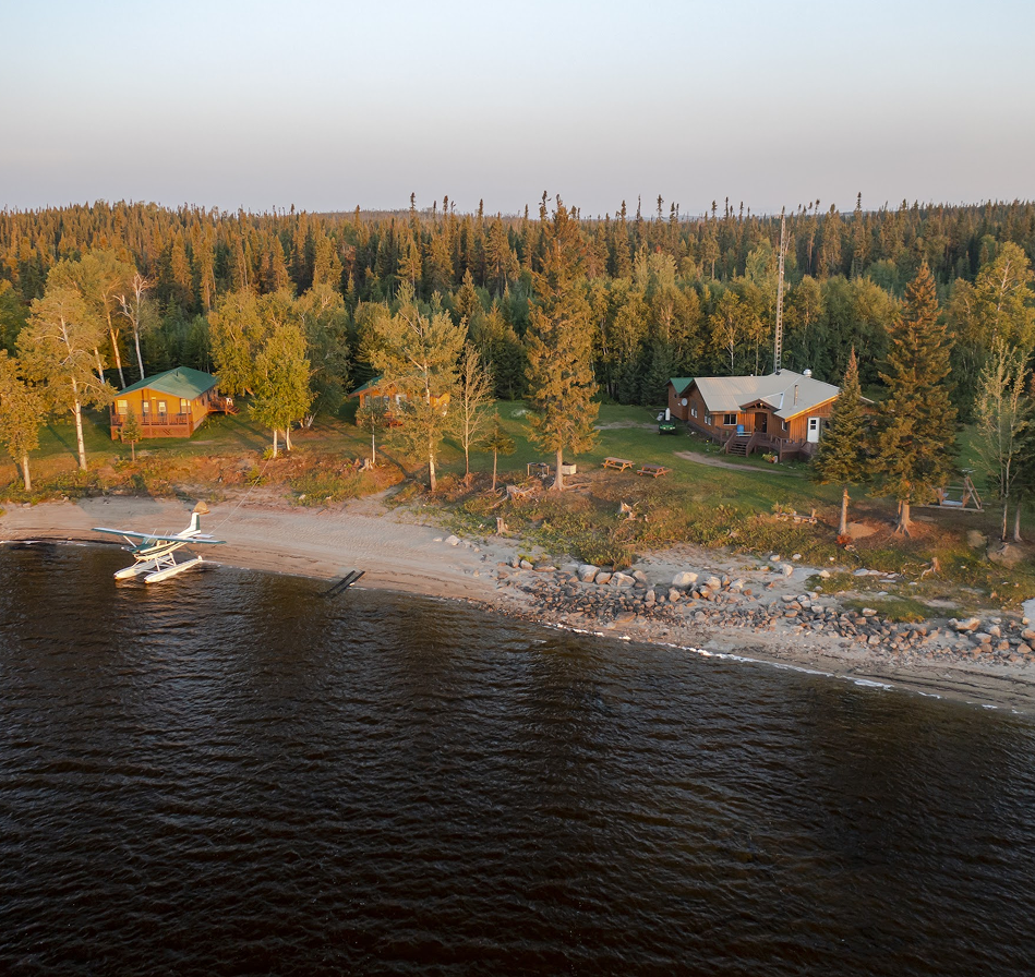 FULL SERVICE LODGES DESIGNED FOR COMFORT AND CONNECTION